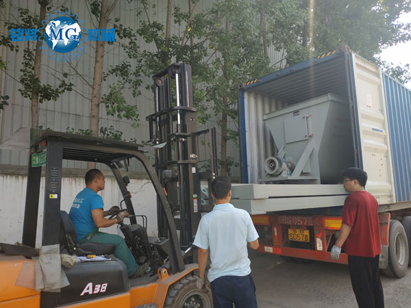 ɳ�ذ��ԄӸɷ�ɰ�{���a(ch��n)���l(f��)؛�F(xi��n)��