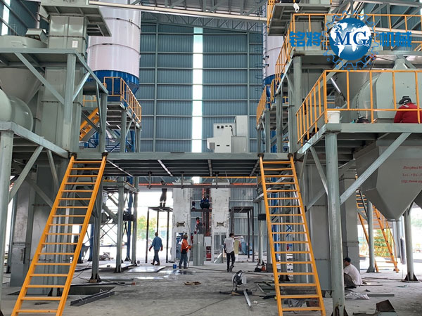 ����ɰ�{�S������b�e����r�Ͳ���΢��