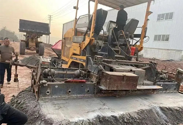 �Ĵ��_(d��)���חl��ʯ��ʾ���Α�(y��ng)�õ�·����_��